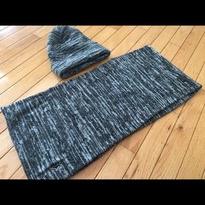 PINK infinity scarf and beanie